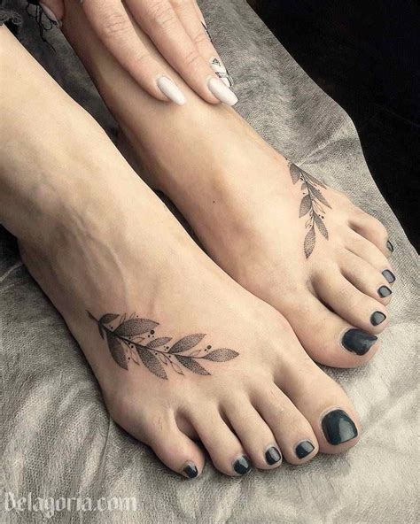 tatuajes para el pie de mujer|34 ideas hermosas de Tatuajes en pie para mujeres